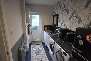 Photo 25- click for photo gallery